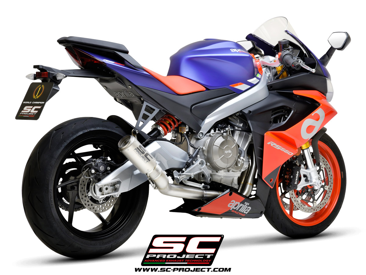 CR-T Exhaust - RS 660 - Carbon With Foot Peg Delete - Image 2