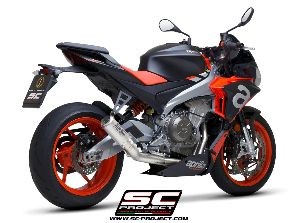 CR-T Exhaust - RS 660 - Carbon With Foot Peg Delete - Image 5
