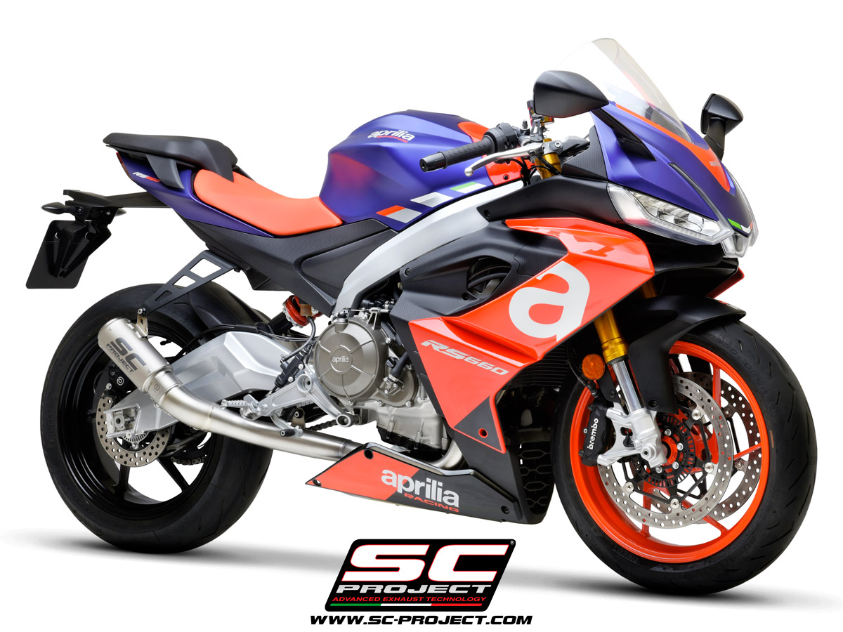 CR-T Exhaust - RS 660 - Carbon With Foot Peg Delete - Image 9
